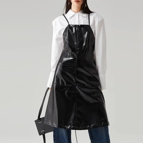 tablier robe en cuir noir